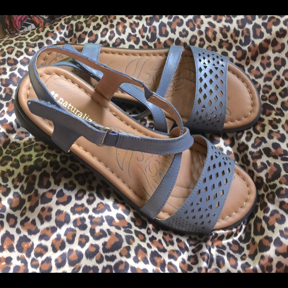 Naturalizer Blue Leather Sandals